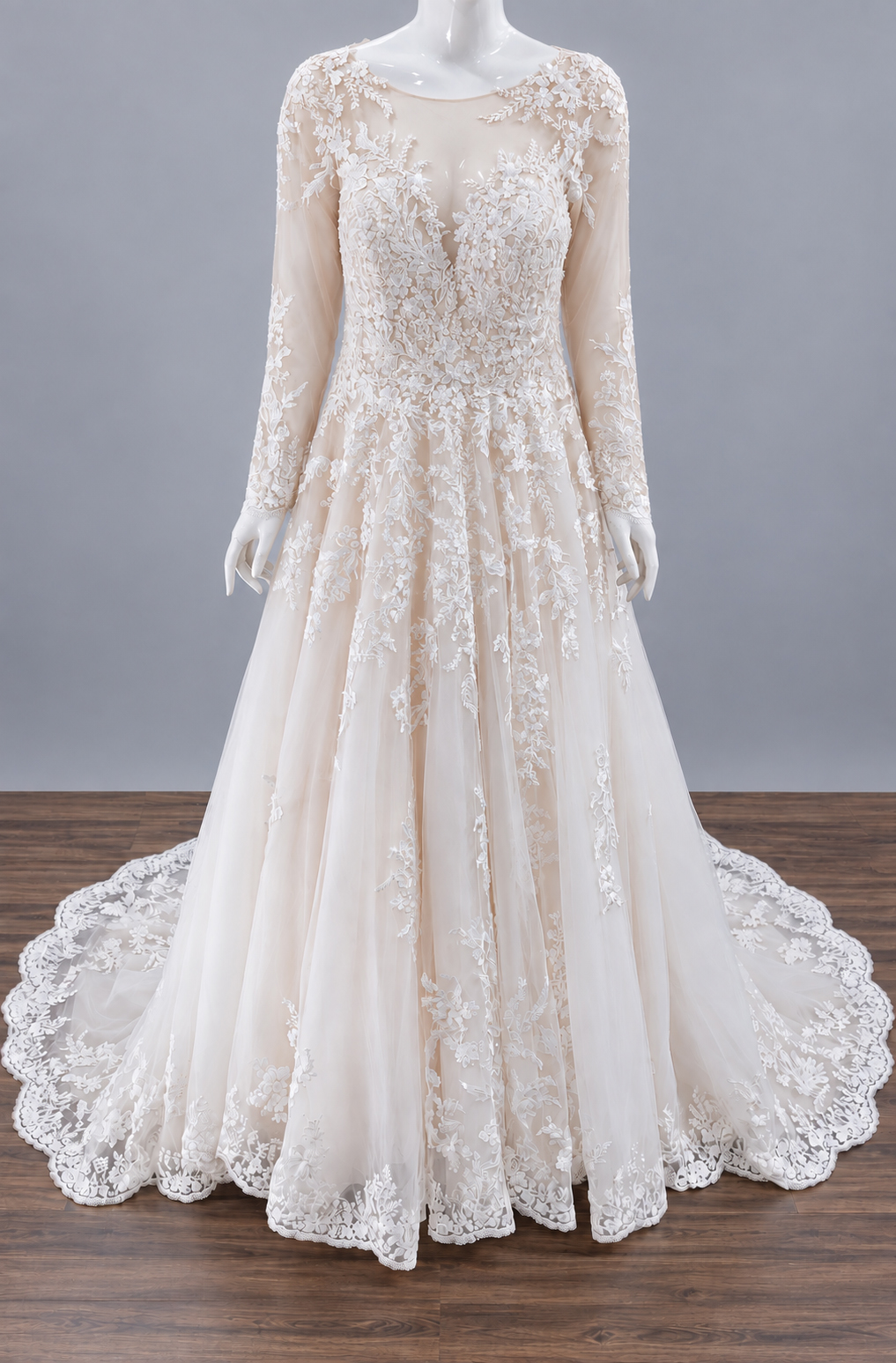 Long Sleeve Boat Neck Wedding Dress with Lace Applique