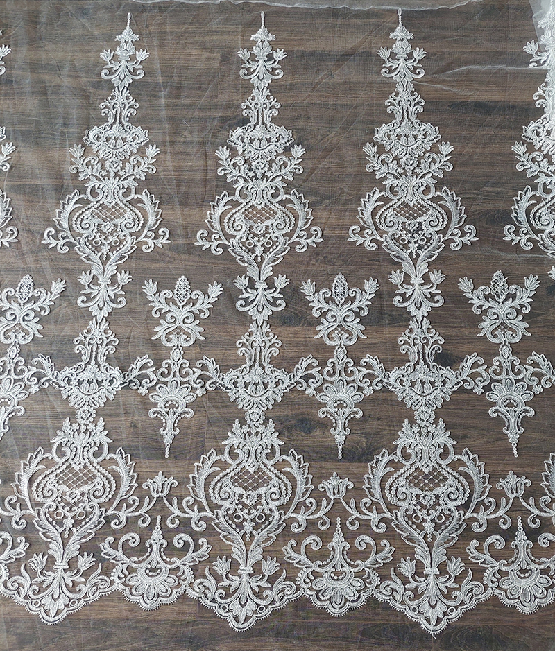 LACE APPLIQUE #R1805
